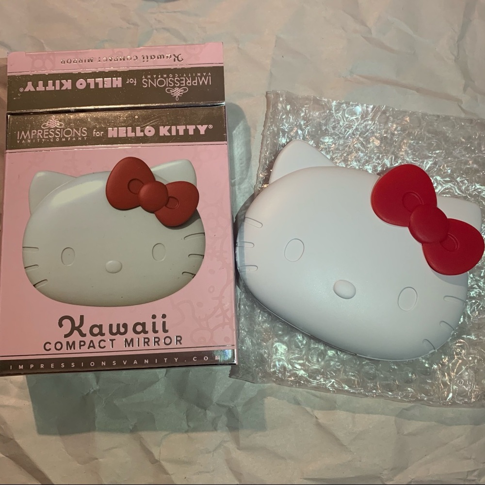 Impressions Hello Kitty mirror